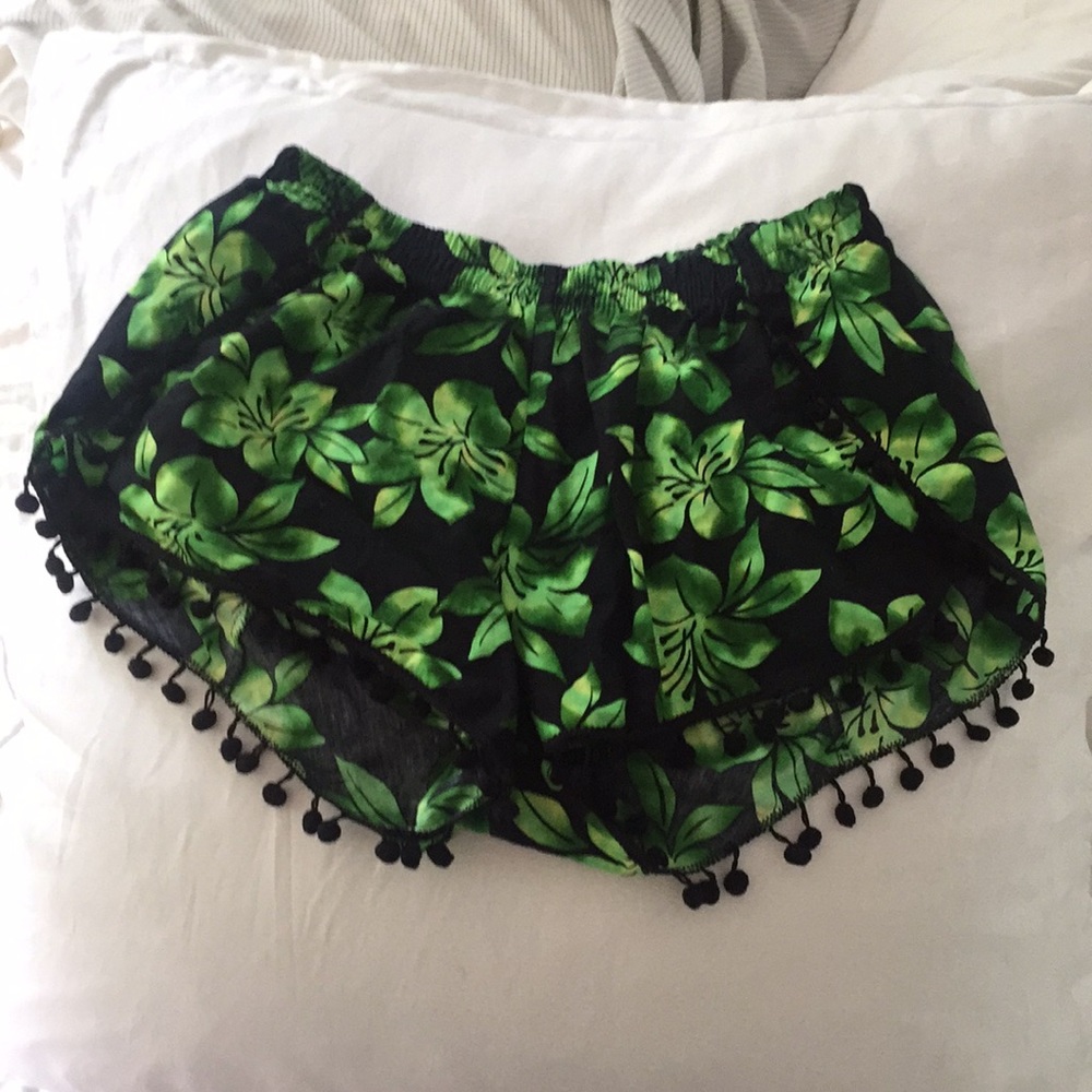 Pom Pom shorts